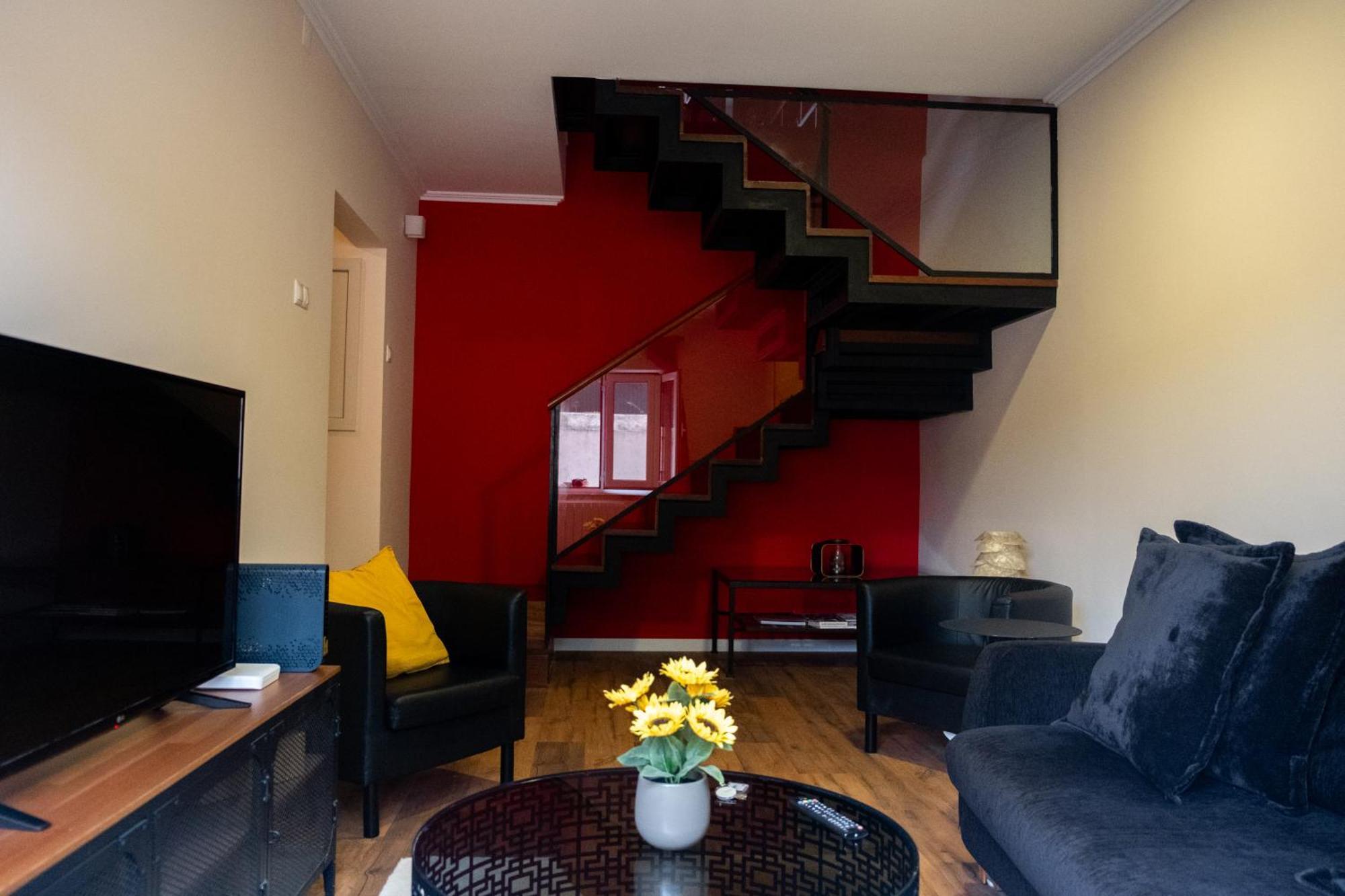 Flh Alcantara Stylish Duplex With Terrace Apartamento *